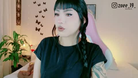 Zoe  online show from 18, 5, 2026
