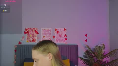 Amyy online show from 14, 6, 2026