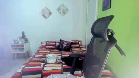 Snapshot of cutegaby333 chatting on 11, 9, 2025 Gabriela online show from 11, 9, 2025