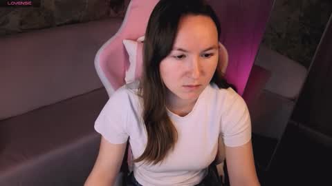 cuteglory online show from 27, 2, 2026