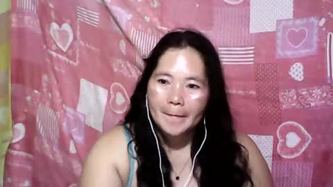 Snapshot of cutehornymom chatting on 17, 6, 2026 cutehornymom online show from 17, 6, 2026