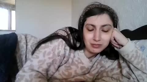 cutekattie online show from 10, 4, 2026