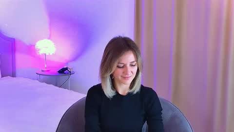 Snapshot of cutemirage chatting on 8, 10, 2025 cutemirage online show from 8, 10, 2025