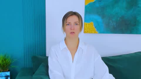 Snapshot of cutemirage chatting on 9, 10, 2025 cutemirage online show from 9, 10, 2025