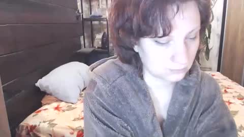 Snapshot of cutemoan chatting on 1, 5, 2026 Rita online show from 1, 5, 2026