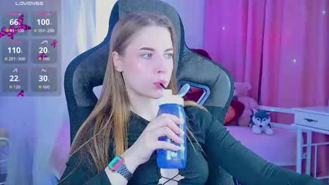 Rina online show from 12, 9, 2025