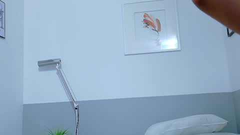 cutepetitee online show from 13, 6, 2026