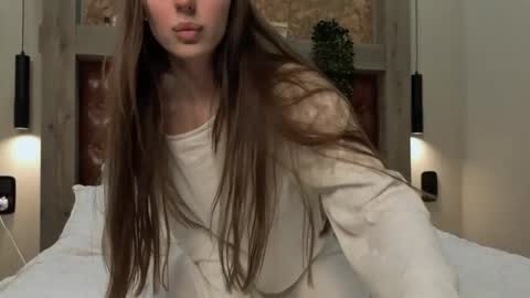 Snapshot of cuterebelious chatting on 4, 4, 2026 Kim online show from 4, 4, 2026