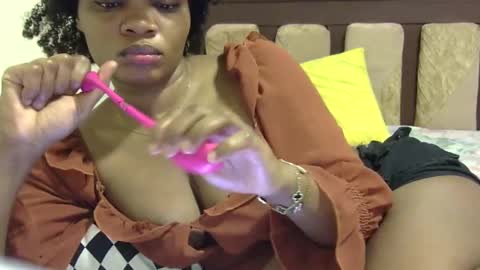 cutermilly online show from 5, 12, 2024