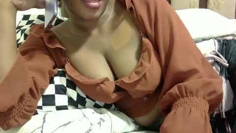 cutermilly online show from 24, 12, 2024