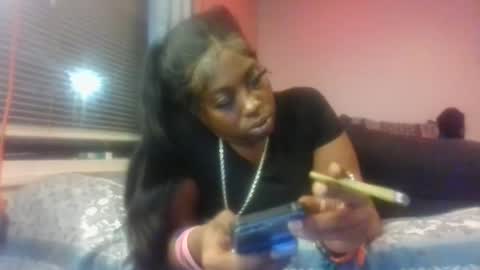Snapshot of cuteshotkiki chatting on 10, 1, 2025 mary mack online show from 10, 1, 2025