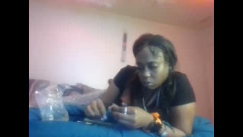 Snapshot of cuteshotkiki chatting on 15, 1, 2025 mary mack online show from 15, 1, 2025