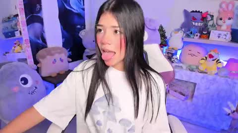  - independent model online show from 3, 2, 2025