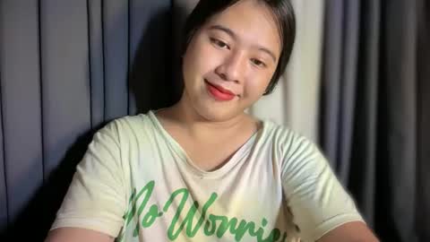 Snapshot of cutestgurl_ chatting on 3, 6, 2026 cute online show from 3, 6, 2026