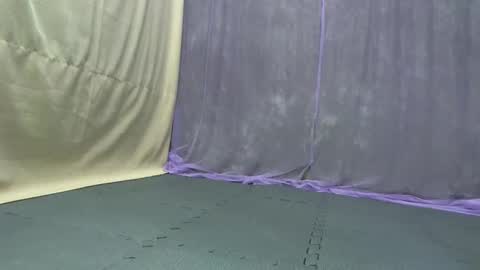 Snapshot of cutetinyasian143_ chatting on 7, 10, 2025 cutetinyasian143_ online show from 7, 10, 2025