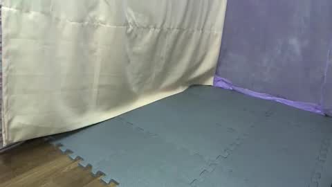 Snapshot of cutetinyasian143_ chatting on 13, 10, 2025 cutetinyasian143_ online show from 13, 10, 2025