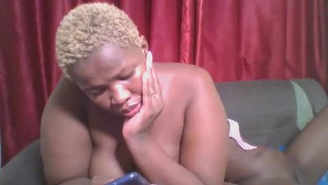 cutey_mellanin online show from 22, 1, 2025