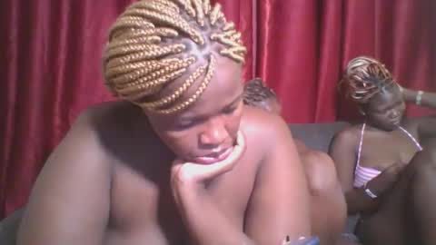 cutey_mellanin online show from 3, 2, 2025