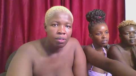 cutey_mellanin online show from 9, 3, 2025