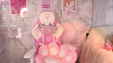 HelloMy name Eva online show from 20, 9, 2025