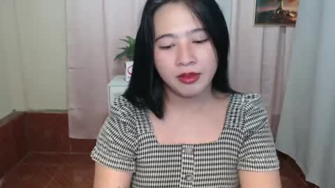 Snapshot of cutie_asianwoman chatting on 2, 12, 2024 cutie_asianwoman online show from 2, 12, 2024
