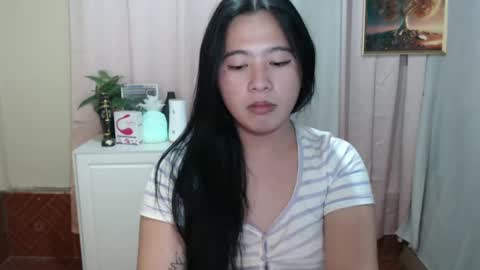 Snapshot of cutie_asianwoman chatting on 5, 12, 2024 cutie_asianwoman online show from 5, 12, 2024