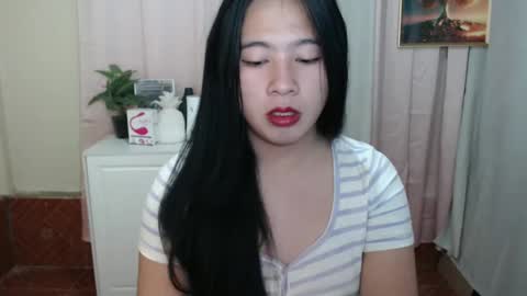 Snapshot of cutie_asianwoman chatting on 7, 12, 2024 cutie_asianwoman online show from 7, 12, 2024
