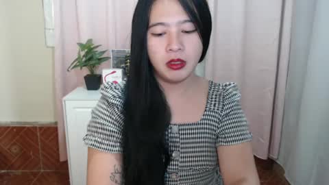 Snapshot of cutie_asianwoman chatting on 12, 12, 2024 cutie_asianwoman online show from 12, 12, 2024
