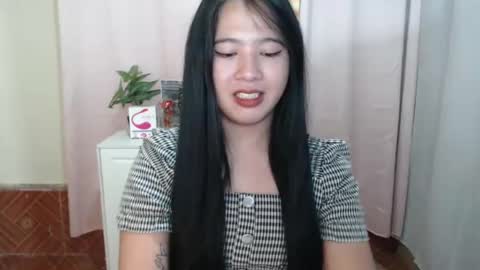 Snapshot of cutie_asianwoman chatting on 19, 12, 2024 cutie_asianwoman online show from 19, 12, 2024