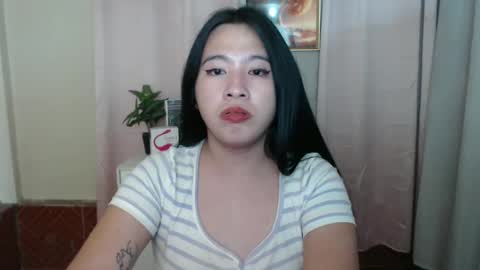 Snapshot of cutie_asianwoman chatting on 8, 1, 2025 cutie_asianwoman online show from 8, 1, 2025
