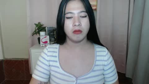 Snapshot of cutie_asianwoman chatting on 10, 1, 2025 cutie_asianwoman online show from 10, 1, 2025