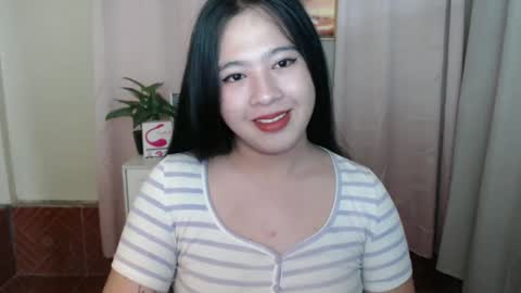 Snapshot of cutie_asianwoman chatting on 12, 1, 2025 cutie_asianwoman online show from 12, 1, 2025