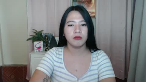 Snapshot of cutie_asianwoman chatting on 14, 1, 2025 cutie_asianwoman online show from 14, 1, 2025