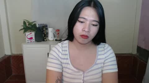 Snapshot of cutie_asianwoman chatting on 8, 2, 2025 cutie_asianwoman online show from 8, 2, 2025