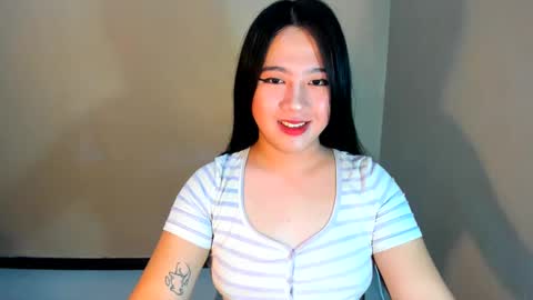 Snapshot of cutie_asianwoman chatting on 17, 2, 2025 cutie_asianwoman online show from 17, 2, 2025