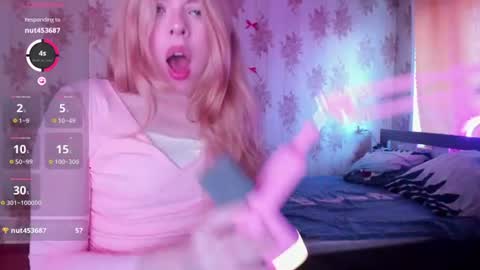 Snapshot of cutie_bambi_ chatting on 27, 6, 2026 Bambi online show from 27, 6, 2026