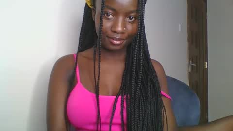 cutie_choco online show from 14, 4, 2026