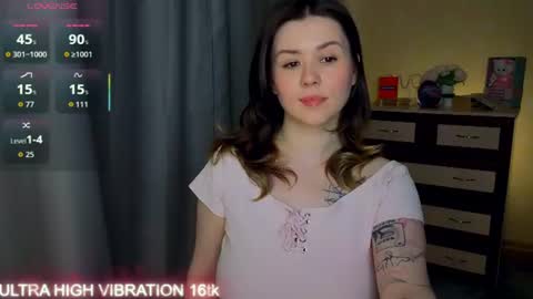 Snapshot of cutie_mili chatting on 30, 6, 2026 mili online show from 30, 6, 2026