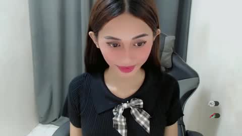 Snapshot of cutie_mitcha chatting on 15, 2, 2025 cutie_mitcha online show from 15, 2, 2025