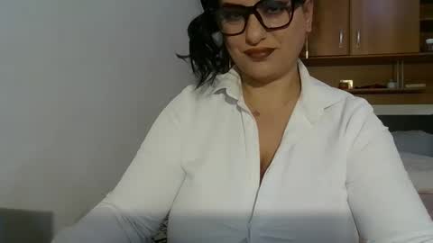 Snapshot of cutieammy chatting on 9, 11, 2025 Ami online show from 9, 11, 2025