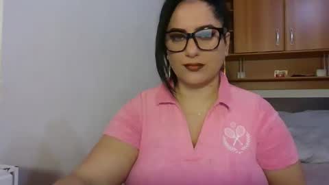 Snapshot of cutieammy chatting on 15, 12, 2025 Ami online show from 15, 12, 2025