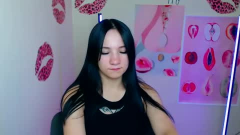 Snapshot of cutielady_ chatting on 16, 9, 2025 Emma online show from 16, 9, 2025