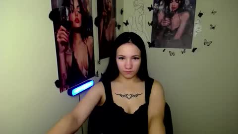 Snapshot of cutielady_ chatting on 14, 10, 2025 Emma online show from 14, 10, 2025