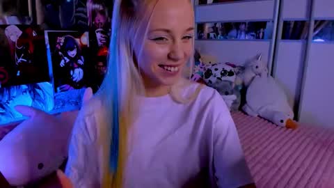 Snapshot of cuttie_ponyy chatting on 3, 3, 2026 Nora online show from 3, 3, 2026