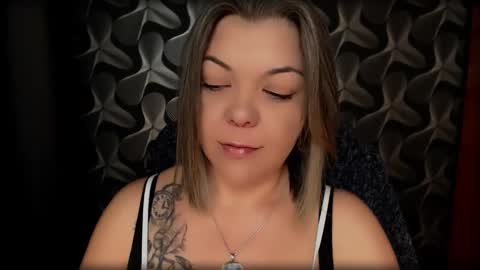 Snapshot of cyberdomme chatting on 3, 2, 2025 Full time mean bitch. online show from 3, 2, 2025