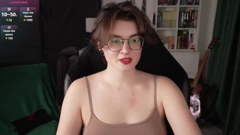 Helen Blossom online show from 13, 12, 2024