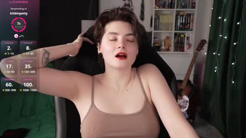 Helen Blossom online show from 3, 3, 2025