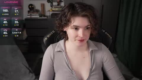 Helen Blossom online show from 2, 6, 2026