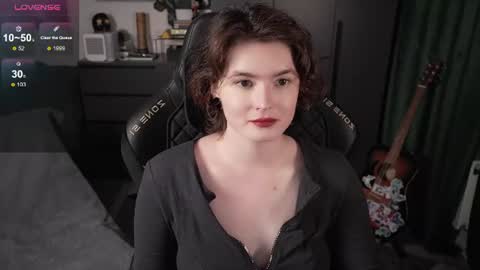 Helen Blossom online show from 24, 6, 2026