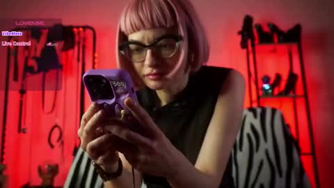 Snapshot of cyberxgoddess_ chatting on 3, 2, 2026 Lily Goddess online show from 3, 2, 2026